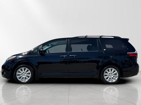 Used 2017 Toyota Sienna Limited Premium w/ Advanced Technology Package FWD image 6