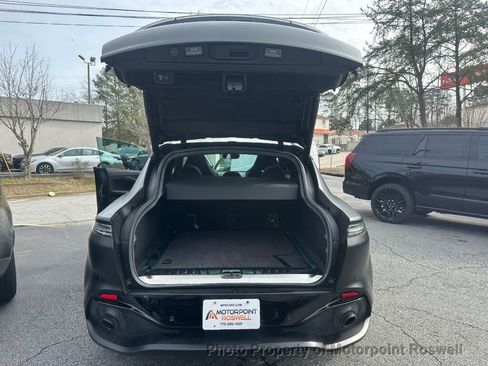Used 2023 Aston Martin DBX AWD image 31