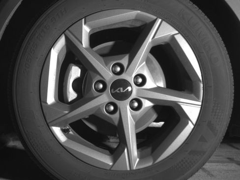 Used 2025 Kia K4 FWD image 12