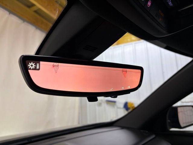 Used 2023 Chevrolet Traverse RS AWD/4WD image 43