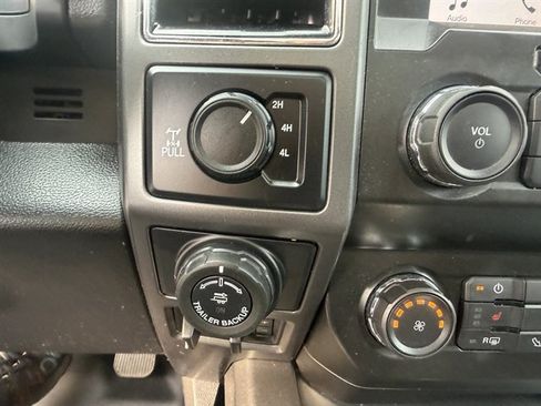 Used 2019 Ford F150 XLT w/ Equipment Group 302A Luxury AWD/4WD image 23
