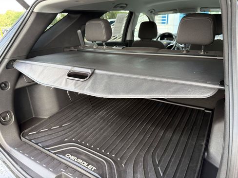 Used 2023 Chevrolet Equinox LT AWD/4WD image 40