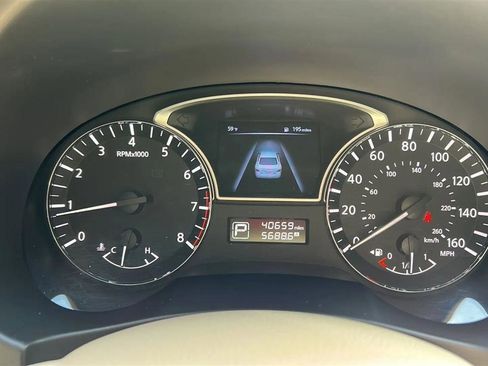 Used 2015 Nissan Altima 2.5 SL w/ Moonroof Package FWD image 28
