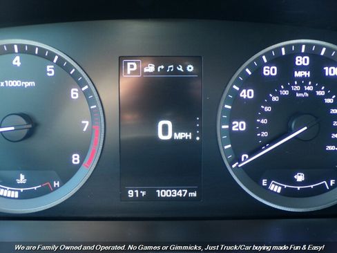 Used 2017 Hyundai Sonata Limited w/ Tech Package 03 FWD image 10