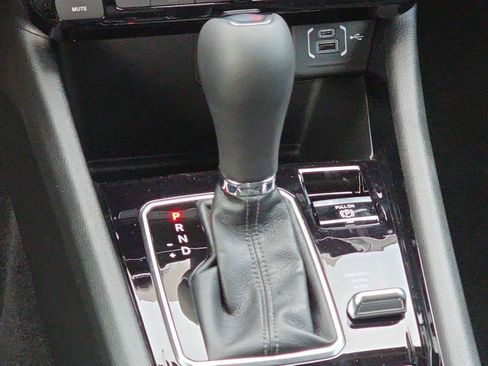 New 2026 Jeep Compass Latitude image 20