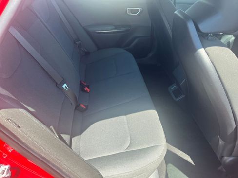Used 2025 Kia K4 FWD image 37
