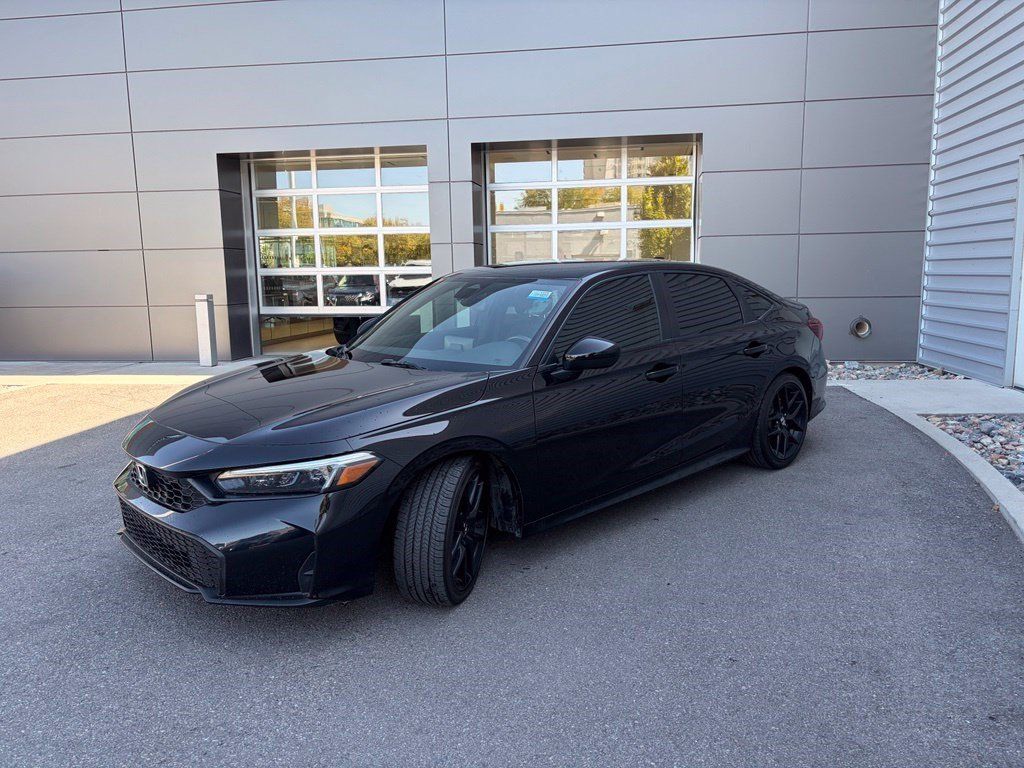 Used 2025 Honda Civic Sport image 2