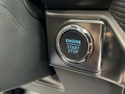 Used 2025 Ford F150 Raptor AWD/4WD image 15