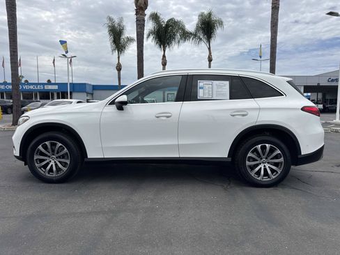 Used 2024 Mercedes-Benz GLC 300 image 8