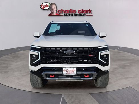 Used 2025 Chevrolet Tahoe Z71 w/ Z71 Off-Road Package image 9