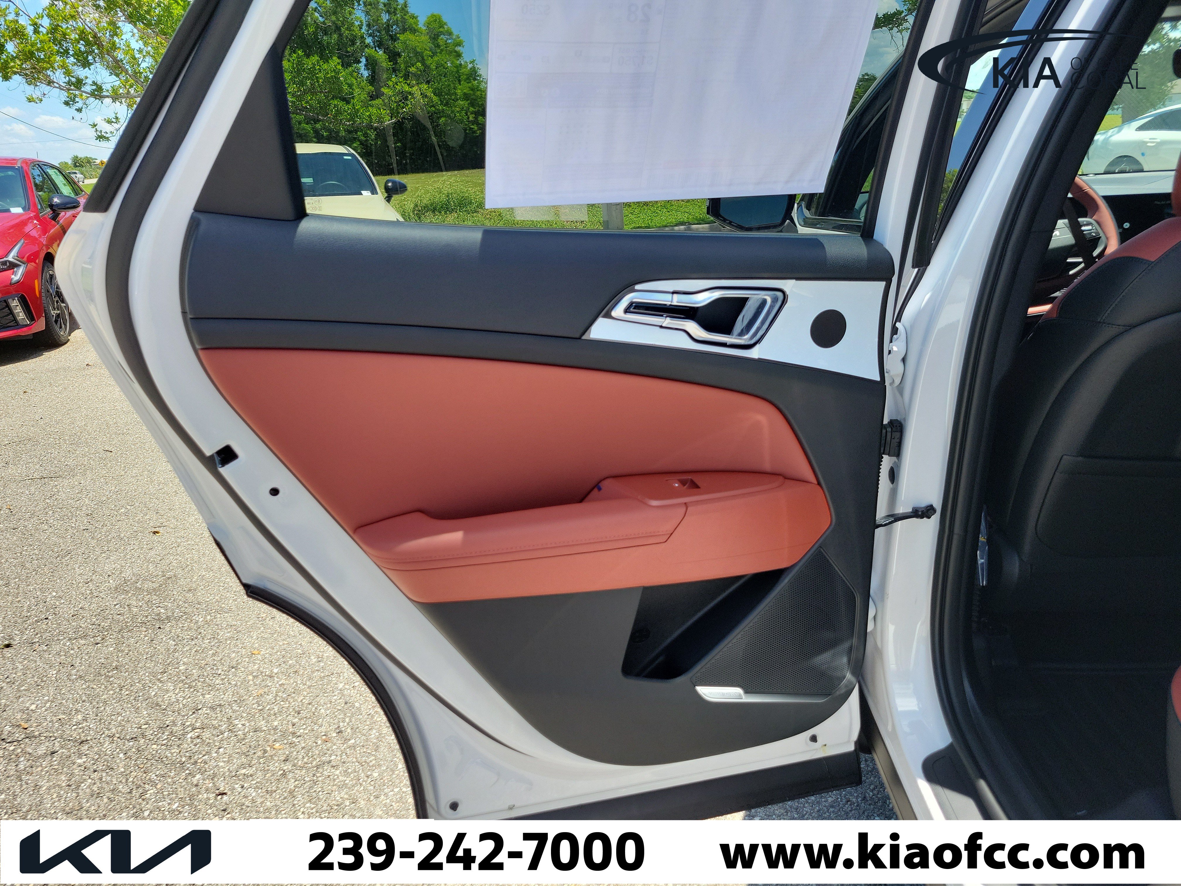 New 2026 Kia Sportage SX FWD image 14