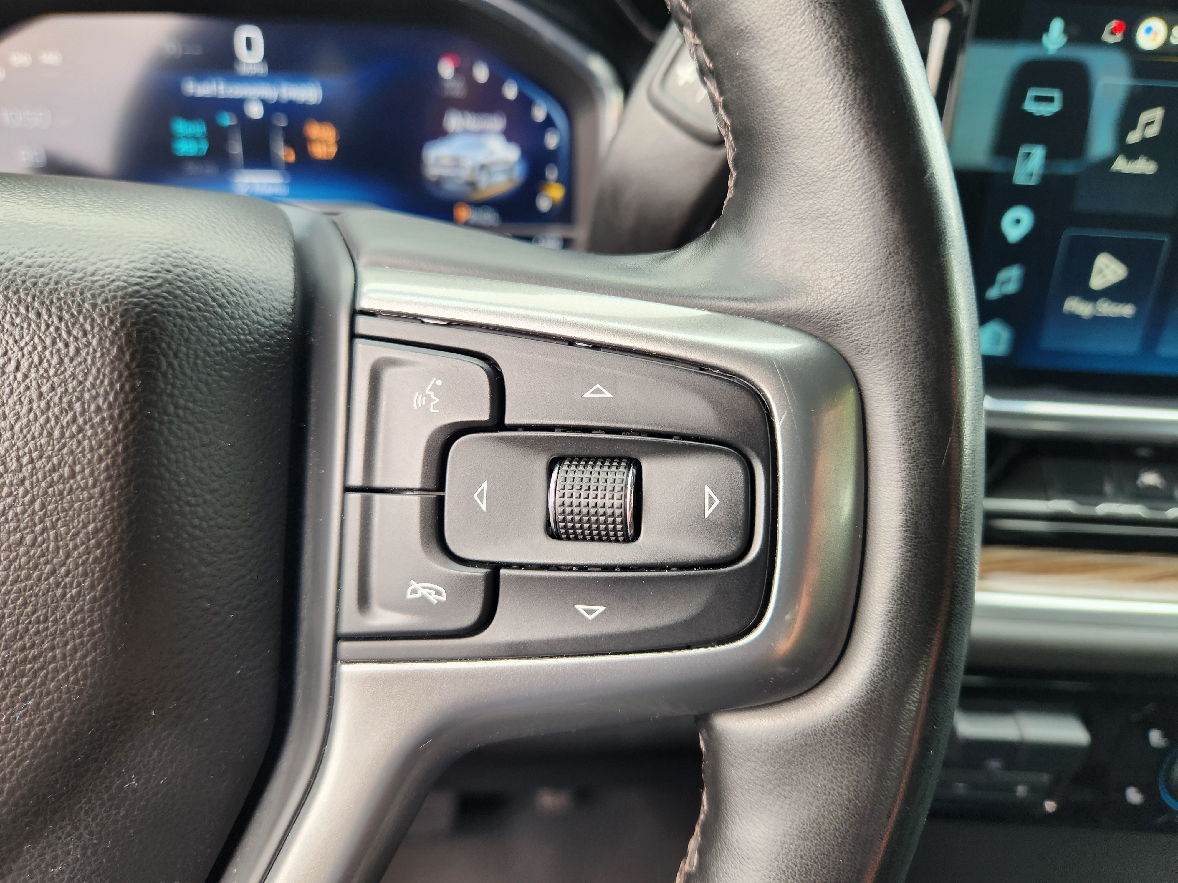 Certified 2025 Chevrolet Silverado 1500 LT RWD image 29