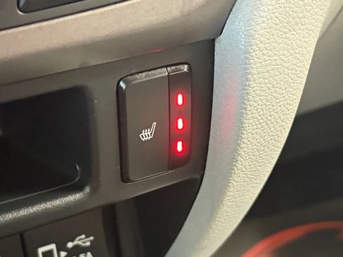 Used 2021 Honda Pilot EX image 27