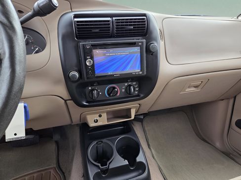 Used 2002 Ford Ranger XLT image 15