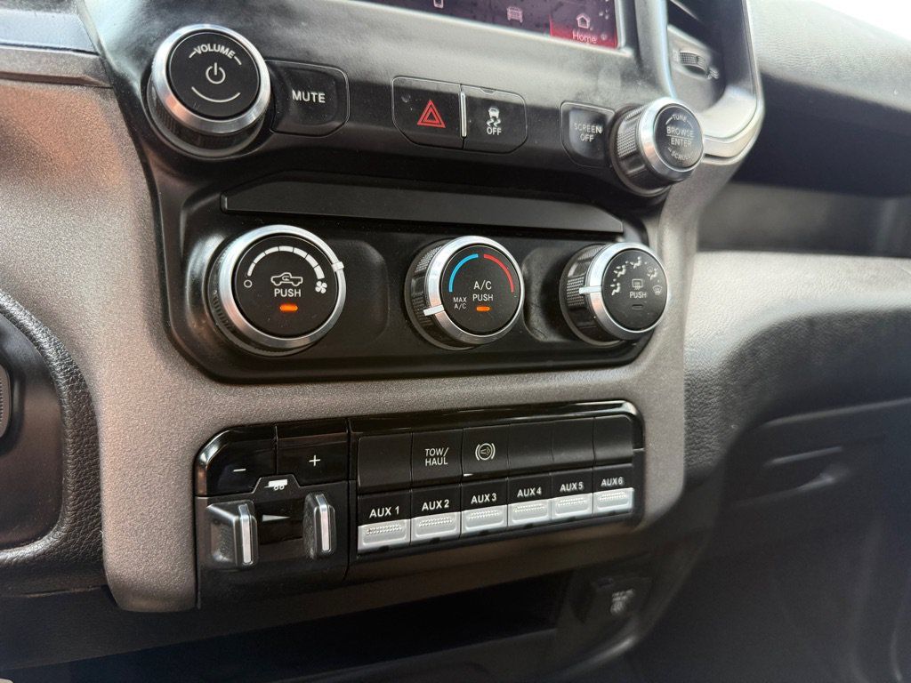 Used 2022 RAM 3500 Tradesman AWD/4WD image 34