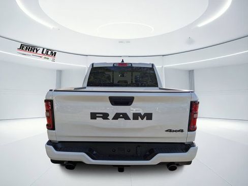 New 2026 RAM 1500 Express AWD/4WD image 4