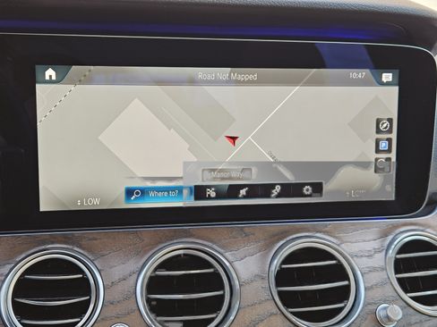 Certified 2021 Mercedes-Benz E 350 4MATIC Sedan image 18