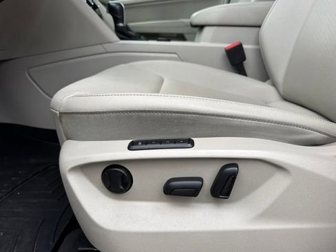 Used 2019 Volkswagen Atlas SEL image 15