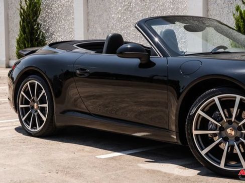 Used 2013 Porsche 911 Carrera RWD image 39