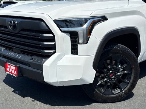 New 2026 Toyota Tundra SR5 image 3