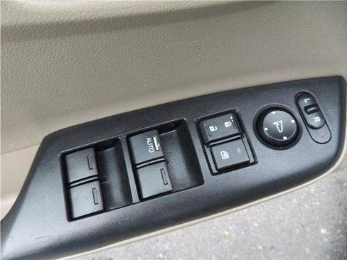 Used 2012 Honda Civic LX image 25