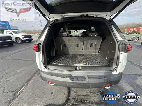 Used 2023 Chevrolet Traverse LT w/ Midnight/Sport Edition image 25