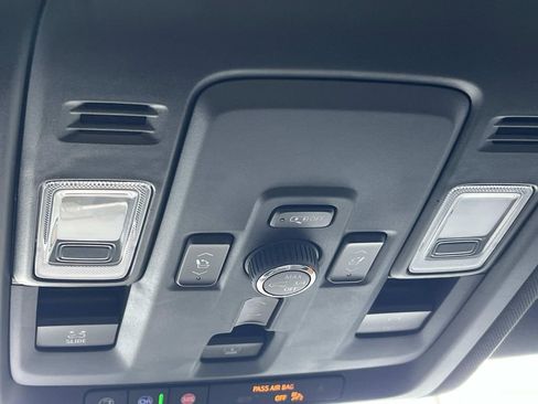 Certified 2025 Chevrolet Tahoe High Country image 26