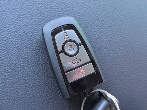 New 2025 Ford F150 Lightning Flash image 25