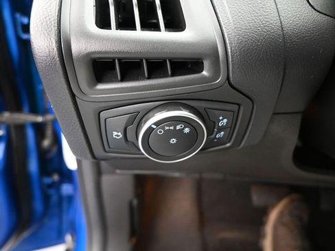 Used 2018 Ford Focus SE image 20