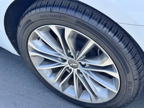 Used 2015 Hyundai Genesis 3.8 RWD image 22
