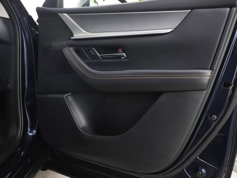 Used 2025 MAZDA CX-90 3.3 Turbo w/ Preferred Package image 9