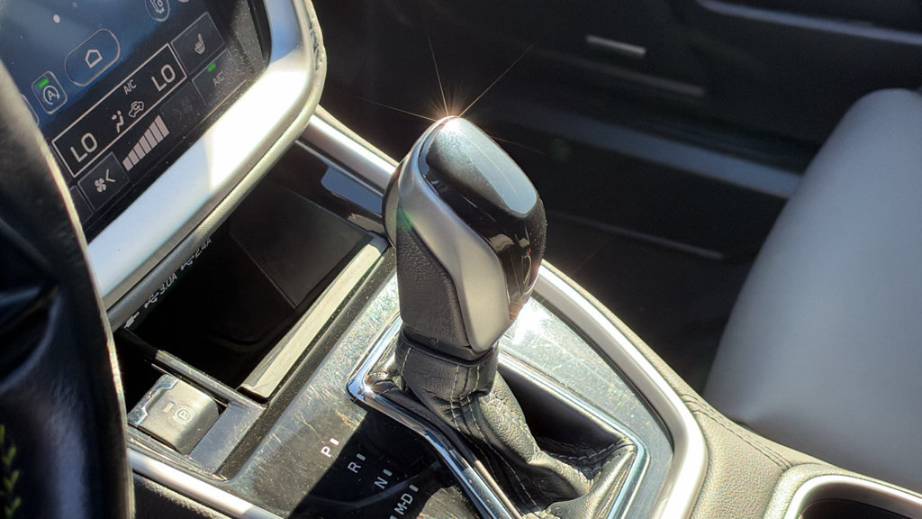 Certified 2024 Subaru Outback Onyx Edition XT AWD/4WD image 19