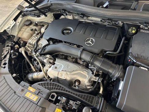 Used 2022 Mercedes-Benz GLA 250 image 34