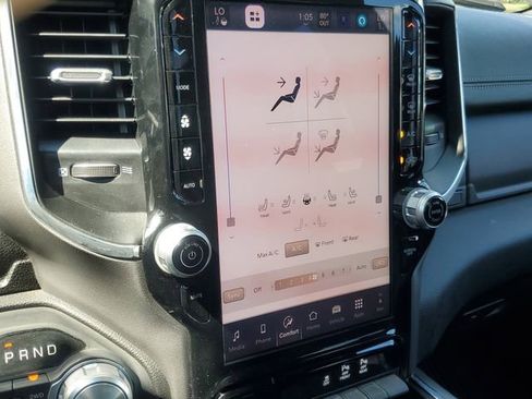 Used 2025 RAM 1500 Laramie image 27