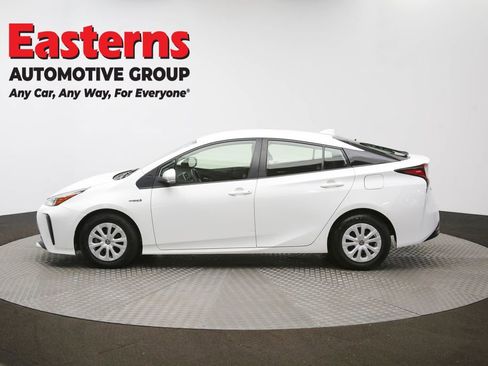 Used 2022 Toyota Prius LE image 57