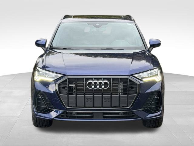 Used 2024 Audi Q3 2.0T Premium Plus AWD/4WD image 2