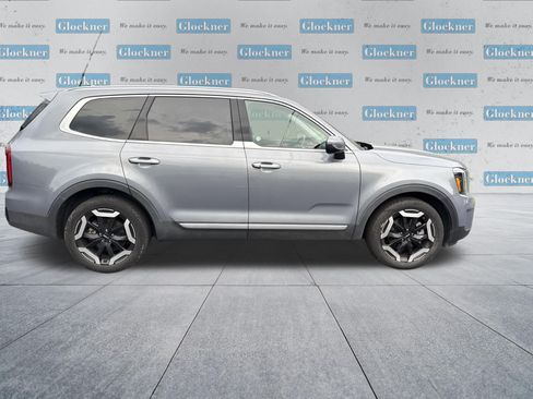 Used 2025 Kia Telluride S AWD/4WD image 4