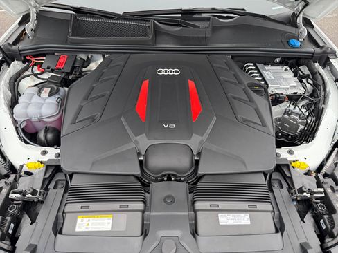 New 2026 Audi SQ7 Prestige image 20