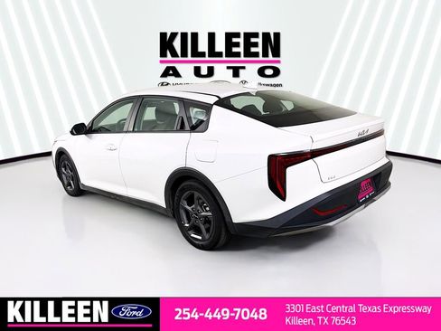 Used 2025 Kia K4 FWD image 6