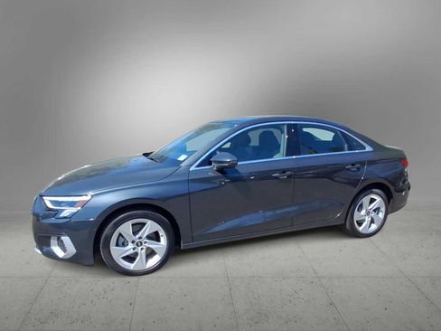 Used 2022 Audi A3 2.0T Premium Plus FWD image 4
