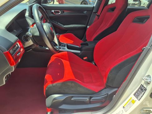 Used 2025 Honda Civic Type R image 23