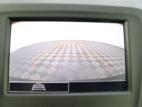 Used 2024 Chevrolet Equinox LT w/ LPO, Cargo Package image 3