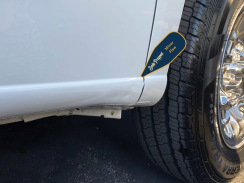 Used 2019 Nissan NV 3500 SV image 33