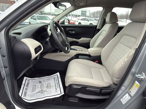 Used 2023 Honda HR-V LX image 27