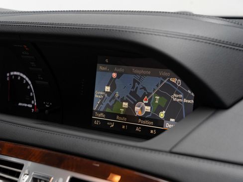 Used 2012 Mercedes-Benz CL 63 AMG image 41