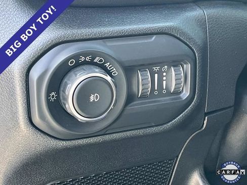 Used 2021 Jeep Wrangler Unlimited Rubicon image 24