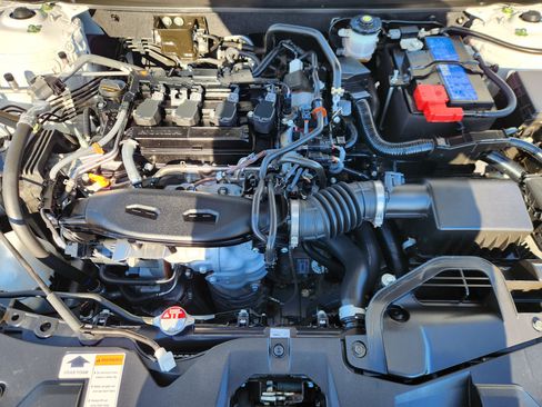 Certified 2023 Honda Accord EX image 18