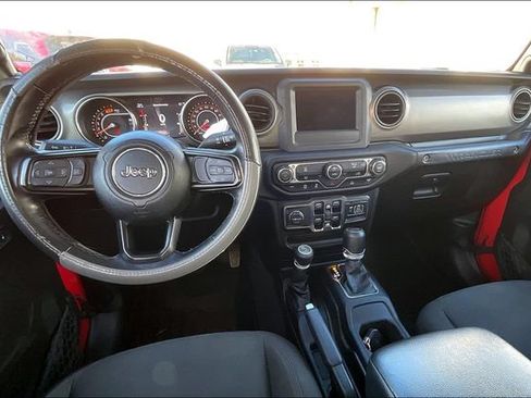 Used 2021 Jeep Wrangler Unlimited Sport AWD/4WD image 13