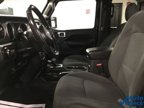Used 2020 Jeep Wrangler Unlimited Sport AWD/4WD image 26