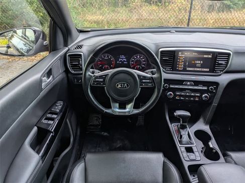 Used 2022 Kia Sportage Nightfall Edition w/ Nightfall Fwd Premium Package image 18